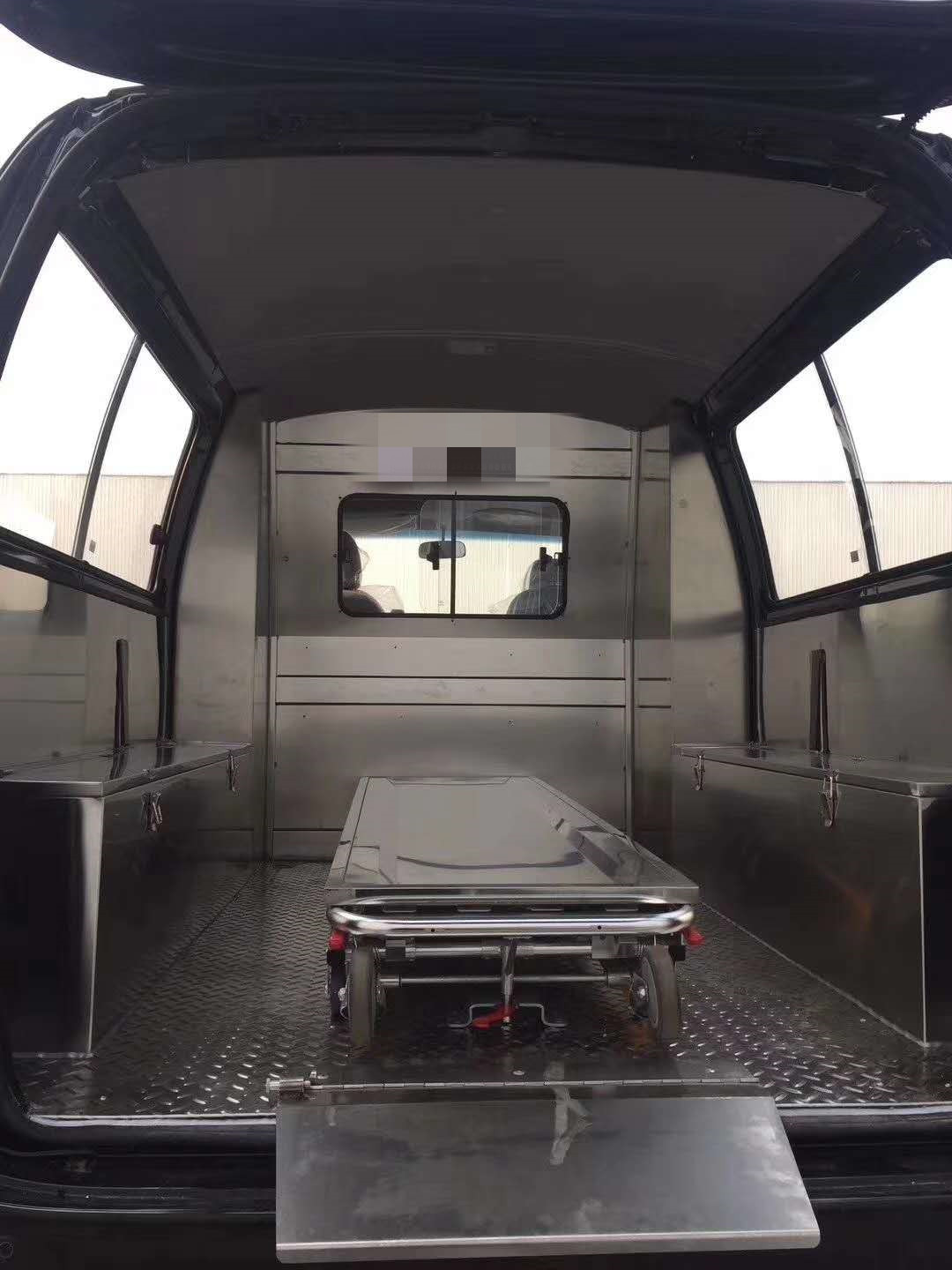 上海殡仪服务车